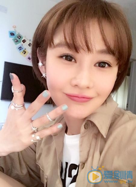 田璐菡生活照 田璐菡高清写真_田璐菡高清剧照