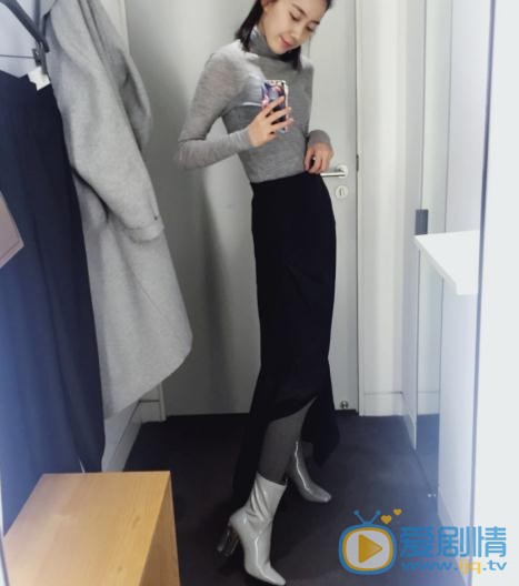 朱颜曼滋个性写真 朱颜曼滋高清写真_朱颜曼滋高清剧照
