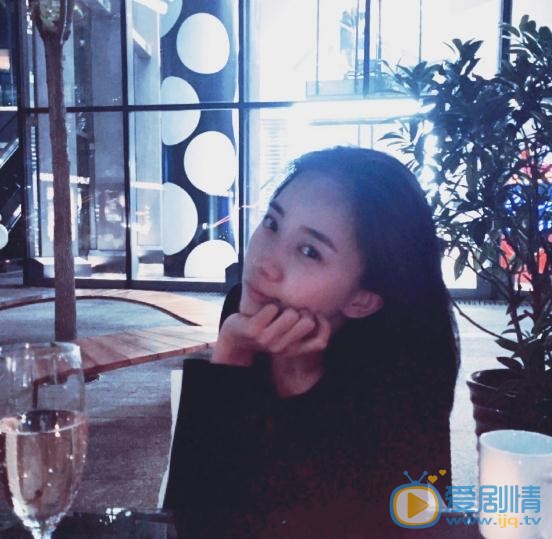 朱颜曼滋微博配图写真 朱颜曼滋高清写真_朱颜曼滋高清剧照