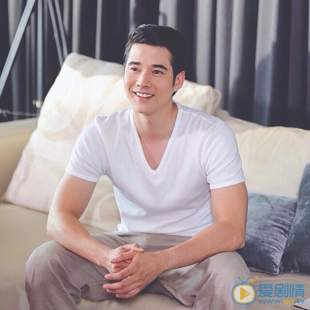 马里奥·毛瑞尔《两颗心都为了你》剧照 马里奥·毛瑞尔高清写真_马里奥·毛瑞尔高清剧照