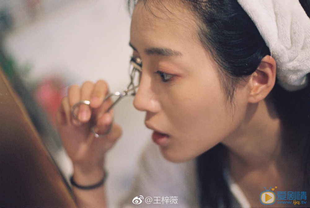 王梓薇青春写真 王梓薇高清写真_王梓薇高清剧照