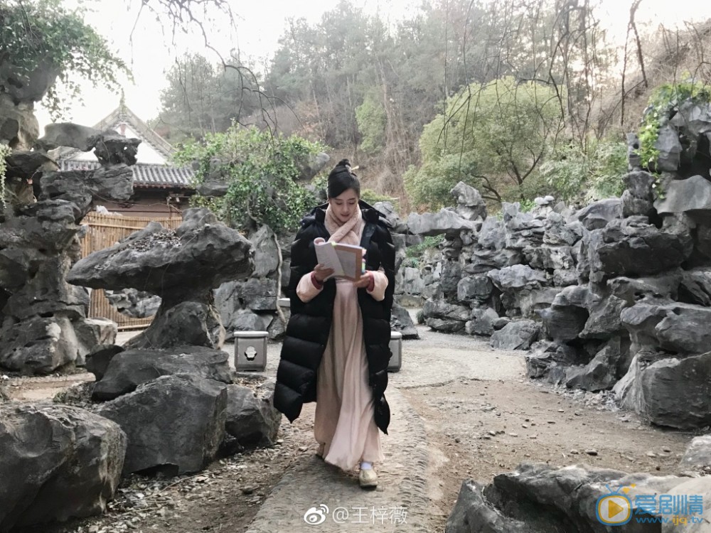 王梓薇青春写真 王梓薇高清写真_王梓薇高清剧照