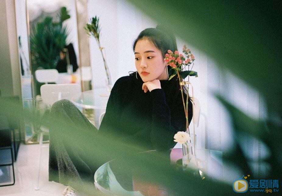 王梓薇俏丽写真 王梓薇高清写真_王梓薇高清剧照