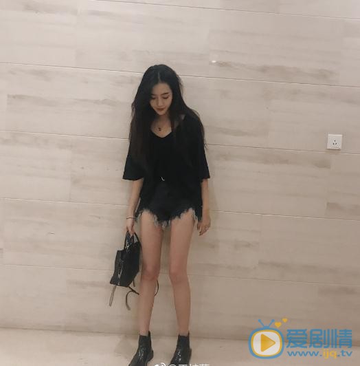 王梓薇可爱写真 王梓薇高清写真_王梓薇高清剧照