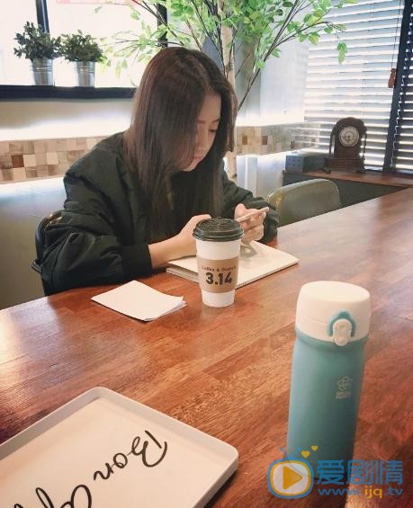 王梓薇可爱写真 王梓薇高清写真_王梓薇高清剧照