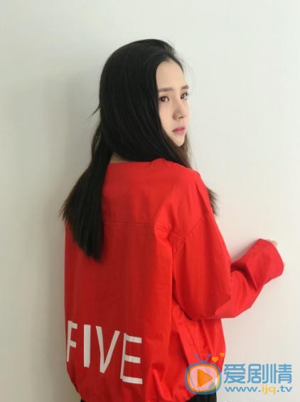 蒋佳恩街拍写真 蒋佳恩高清写真_蒋佳恩高清剧照