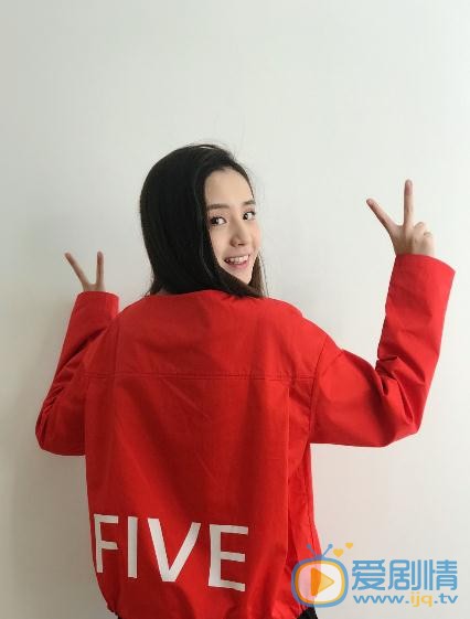 蒋佳恩街拍写真 蒋佳恩高清写真_蒋佳恩高清剧照