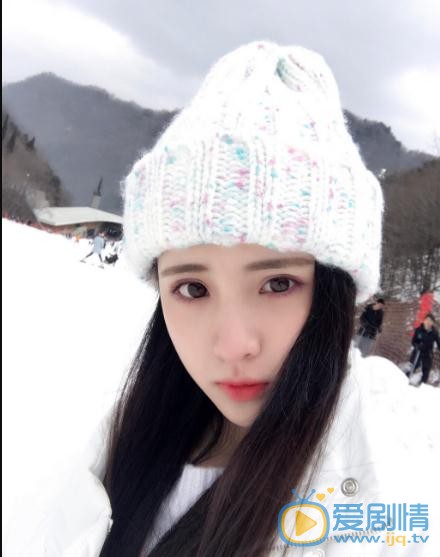 蒋佳恩街拍写真 蒋佳恩高清写真_蒋佳恩高清剧照
