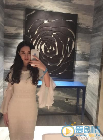 蒋佳恩街拍写真 蒋佳恩高清写真_蒋佳恩高清剧照