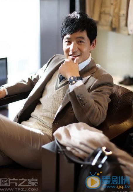 郭晓冬西装绅士写真 郭晓冬高清写真_郭晓冬高清剧照