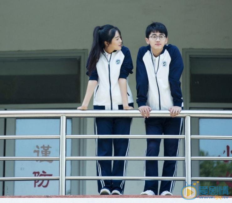 王梓薇《致我们单纯的小美好》剧照写真 王梓薇高清写真_王梓薇高清剧照