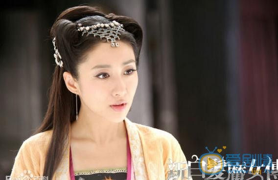 刘思彤《新白发魔女》剧照 刘思彤高清写真_刘思彤高清剧照