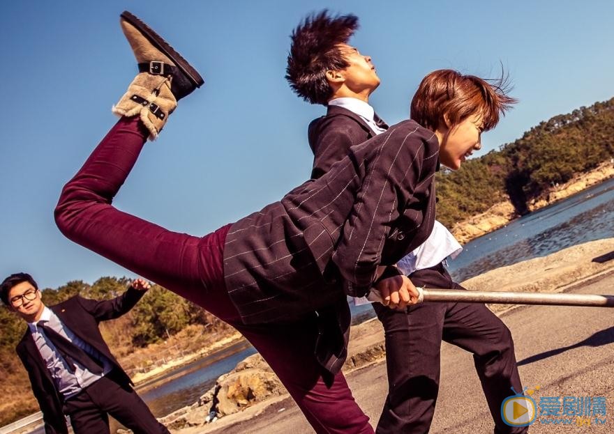 李欣燃《继承者计划》剧照 李欣燃高清写真_李欣燃高清剧照