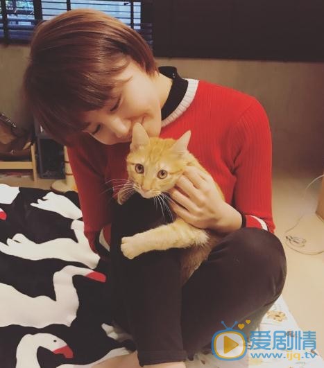 李欣燃生活照 李欣燃高清写真_李欣燃高清剧照