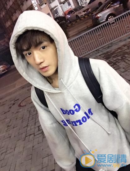 李家成青春写真 李家成高清写真_李家成高清剧照