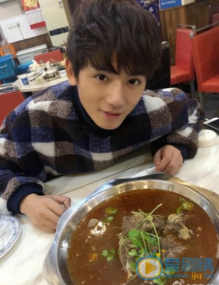 李家成微博配图写真 李家成高清写真_李家成高清剧照