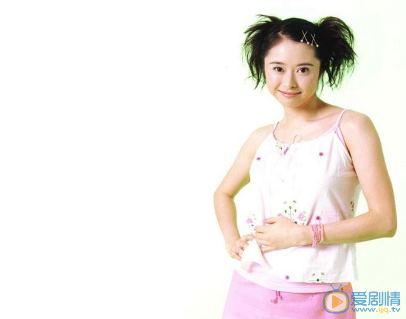 何美钿早期青涩照 何美钿高清写真_何美钿高清剧照
