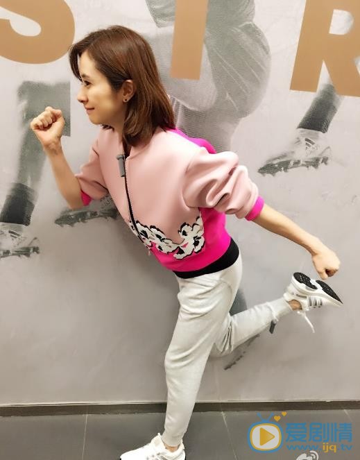 何美钿生活照 何美钿高清写真_何美钿高清剧照