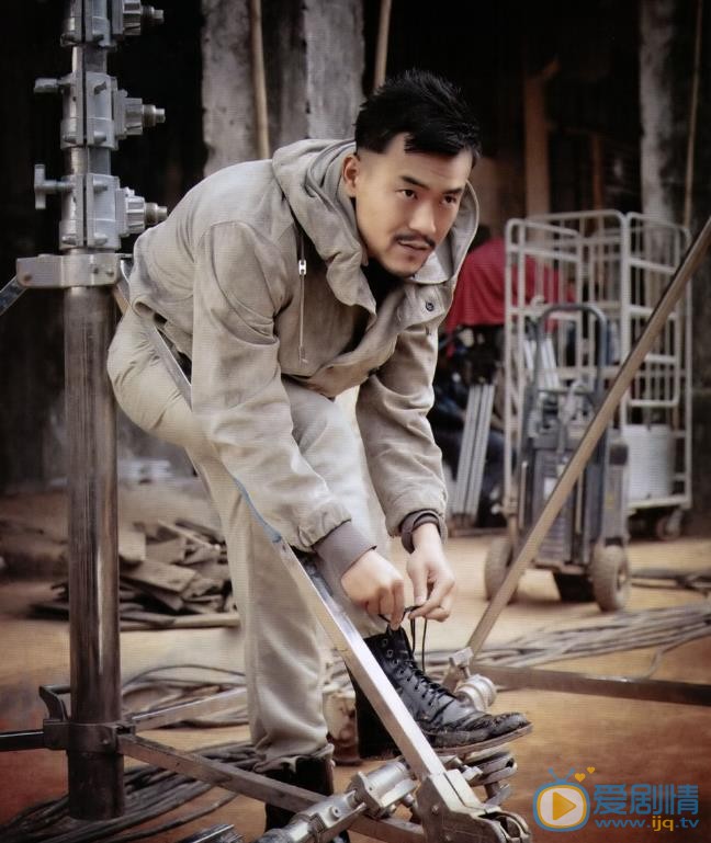 廖凡时尚街拍 廖凡高清写真_廖凡高清剧照