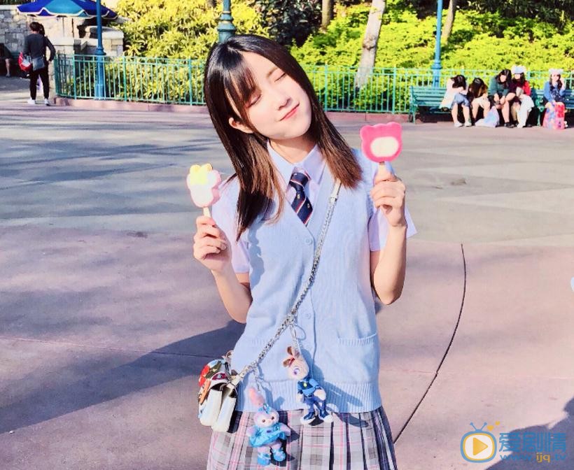 米咪街拍写真 米咪高清写真_米咪高清剧照