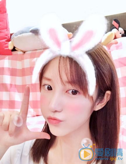 米咪可爱写真 米咪高清写真_米咪高清剧照