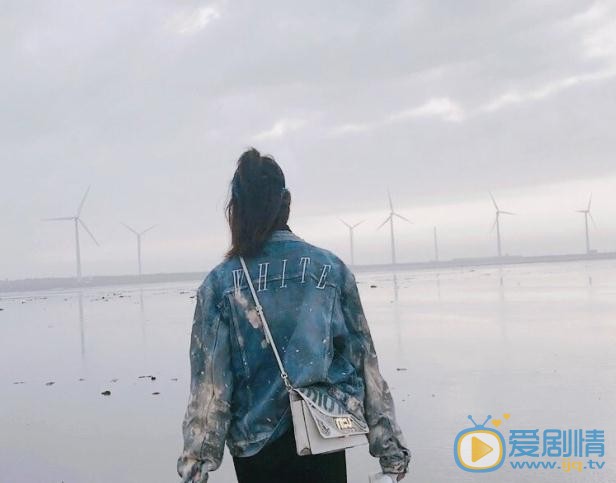 康倩雯生活照 康倩雯高清写真_康倩雯高清剧照