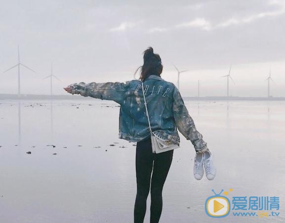 康倩雯生活照 康倩雯高清写真_康倩雯高清剧照