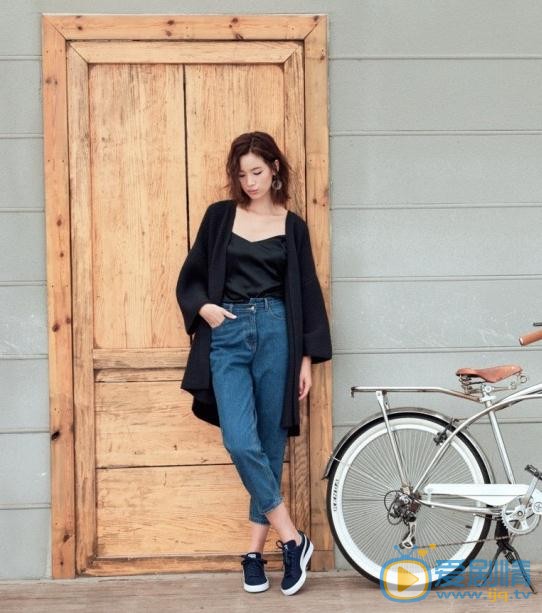 康倩雯气质写真 康倩雯高清写真_康倩雯高清剧照