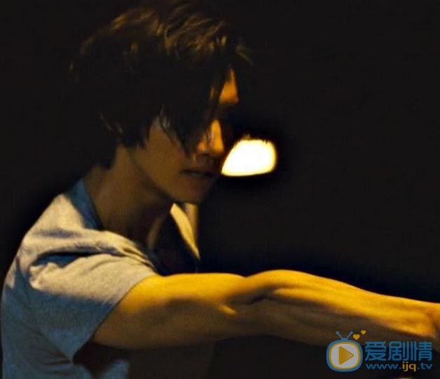 沈昌珉《拥抱黄金飞翔》剧照 沈昌珉高清写真_沈昌珉高清剧照