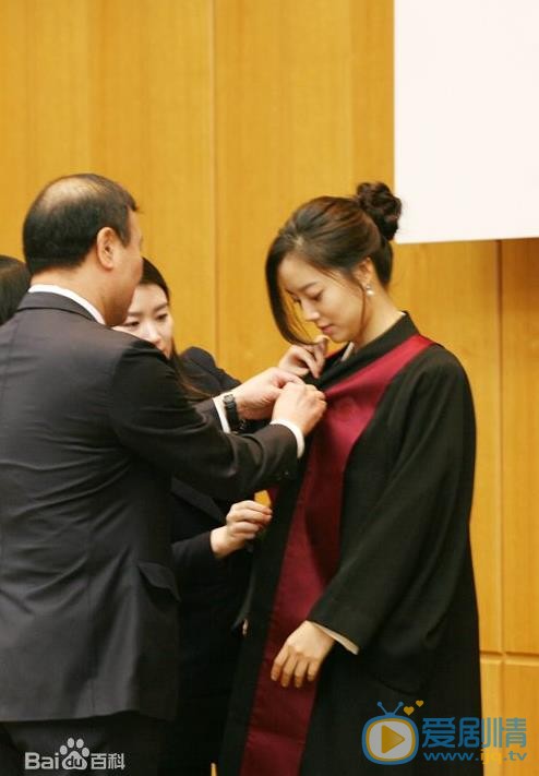 文彩元访谈节目照 文彩元高清写真_文彩元高清剧照