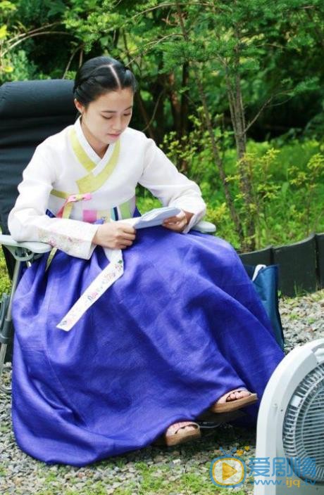 文彩元《最终兵器：弓》剧照 文彩元高清写真_文彩元高清剧照