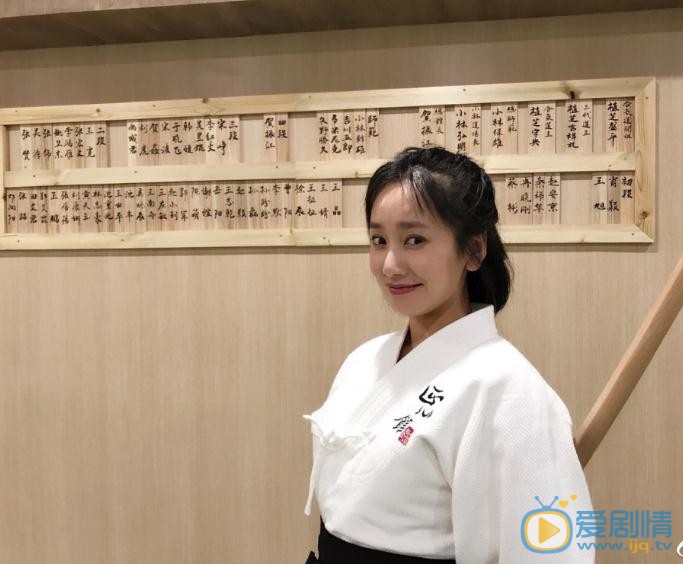董晴微博配图写真 董晴高清写真_董晴高清剧照
