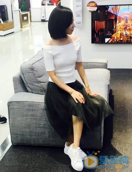 董晴俏丽写真 董晴高清写真_董晴高清剧照