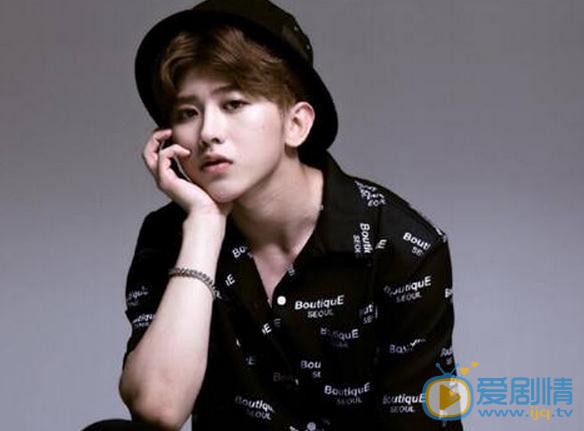 蔡徐坤是富二代吗？蔡徐坤妈妈是演员吗？