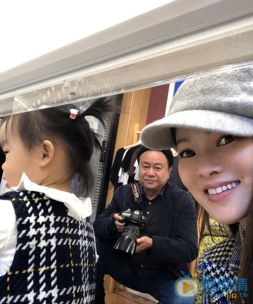 伊能静和女儿合照 伊能静高清写真_伊能静高清剧照