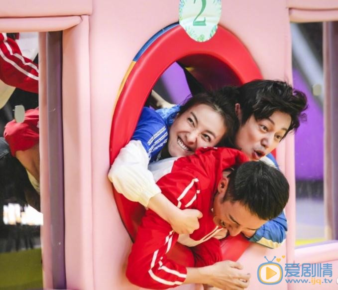 李维嘉参加活动写真 李维嘉高清写真_李维嘉高清剧照