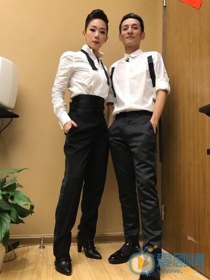 李维嘉好友合照写真 李维嘉高清写真_李维嘉高清剧照