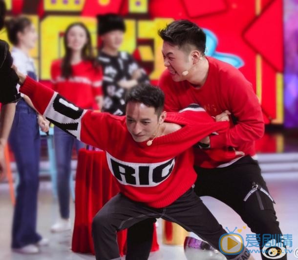 李维嘉参加活动写真 李维嘉高清写真_李维嘉高清剧照