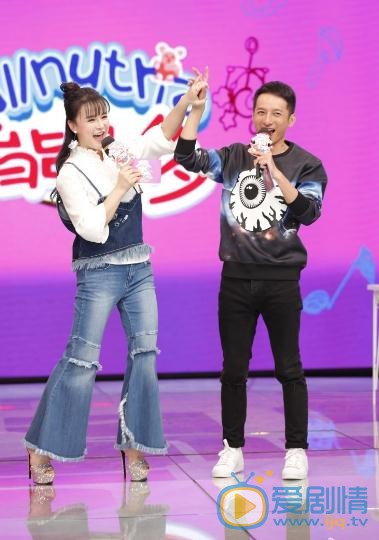 李维嘉参加活动写真 李维嘉高清写真_李维嘉高清剧照