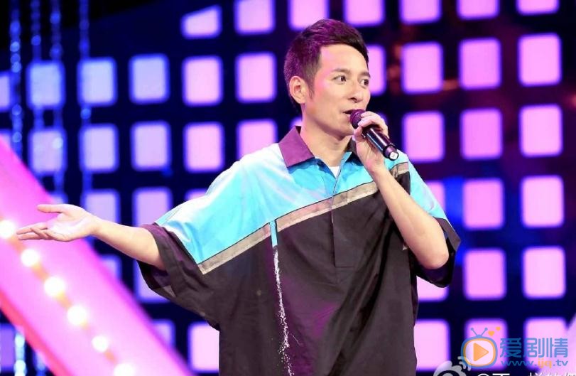 李维嘉参加活动写真 李维嘉高清写真_李维嘉高清剧照