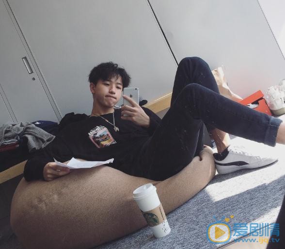 陆羽生活照 陆羽高清写真_陆羽高清剧照
