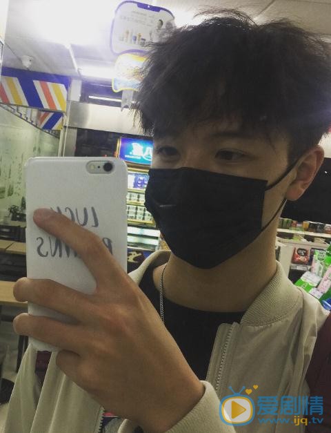 陆羽生活照 陆羽高清写真_陆羽高清剧照