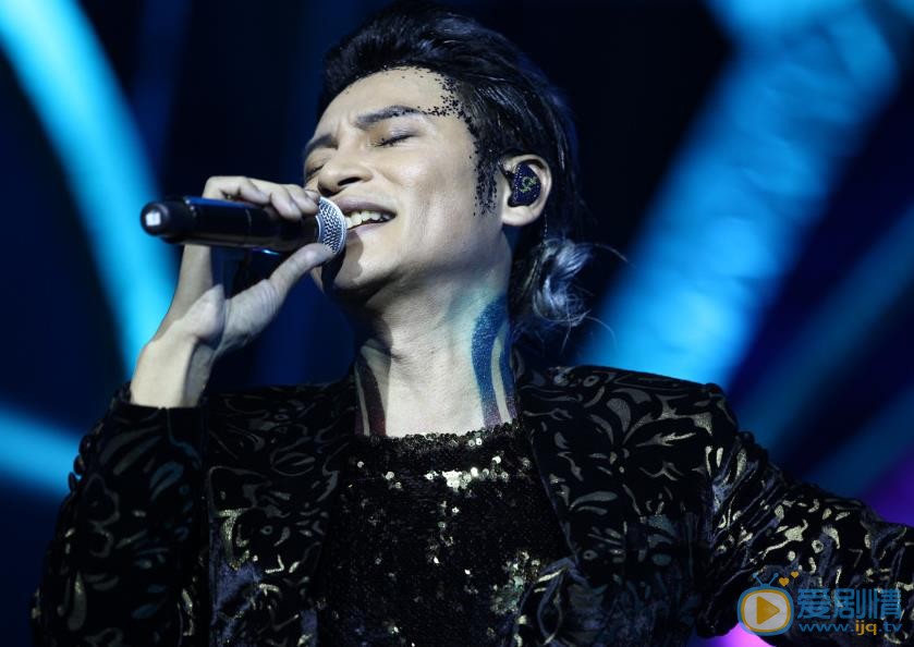 陈志朋演唱会造型 陈志朋高清写真_陈志朋高清剧照