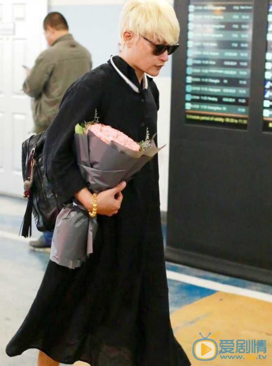 陈志朋辣眼睛街拍 陈志朋高清写真_陈志朋高清剧照