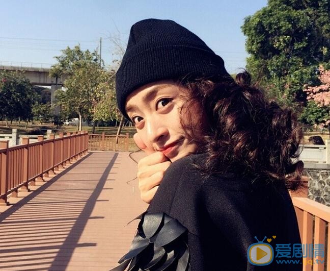 彭必瑶生活照 彭必瑶高清写真_彭必瑶高清剧照