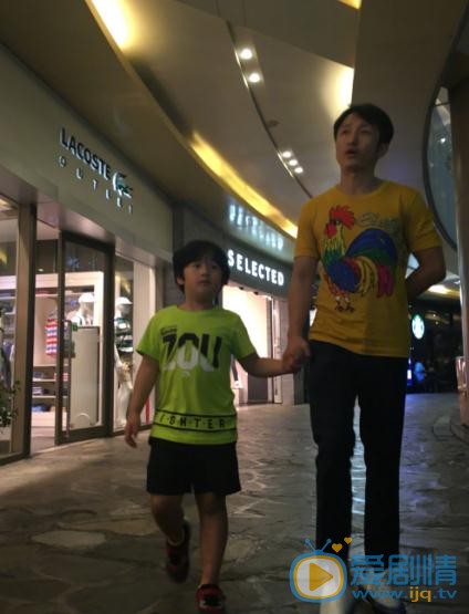 邹市明儿子邹明轩照 邹市明高清写真_邹市明高清剧照
