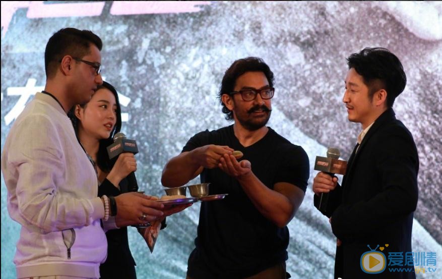 邹市明生活照写真 邹市明高清写真_邹市明高清剧照