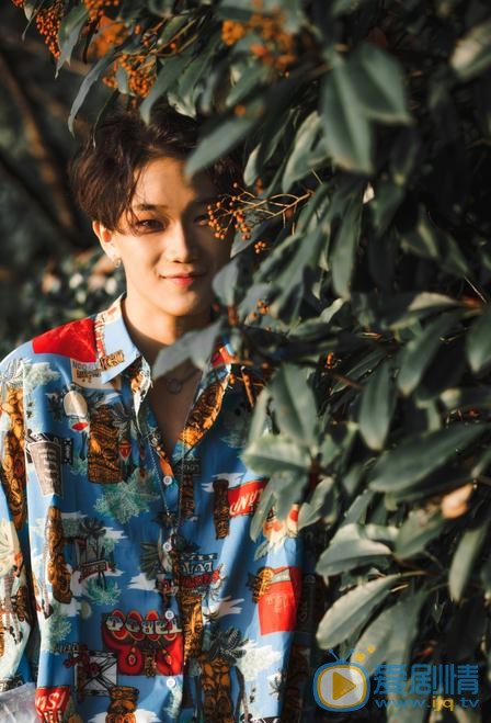 方泰贤花儿写真 方泰贤高清写真_方泰贤高清剧照