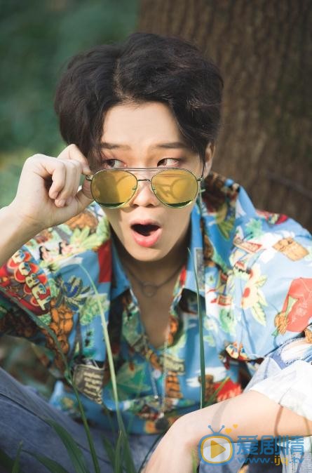 方泰贤花儿写真 方泰贤高清写真_方泰贤高清剧照