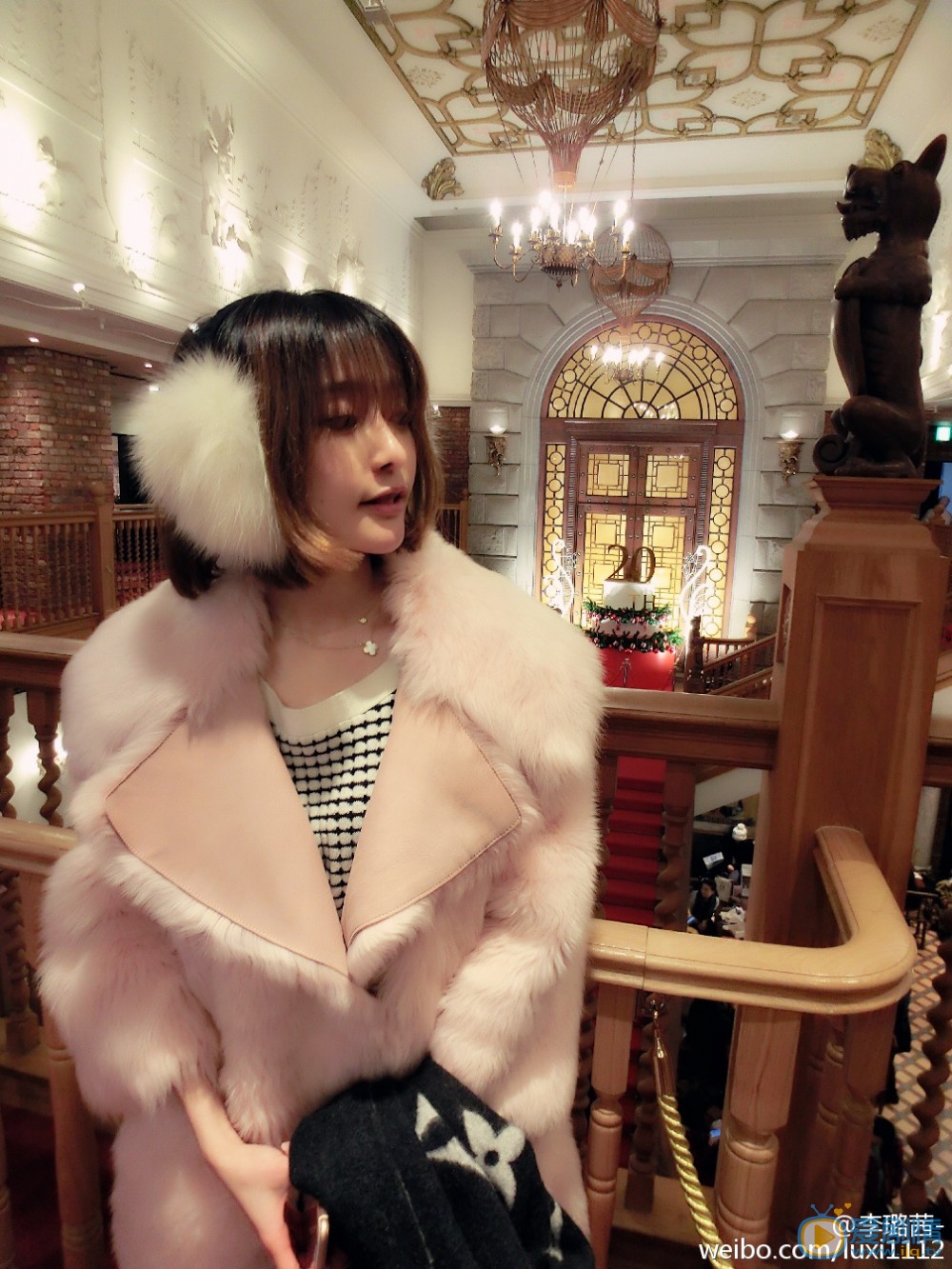 李璐茜街拍写真 李璐茜高清写真_李璐茜高清剧照